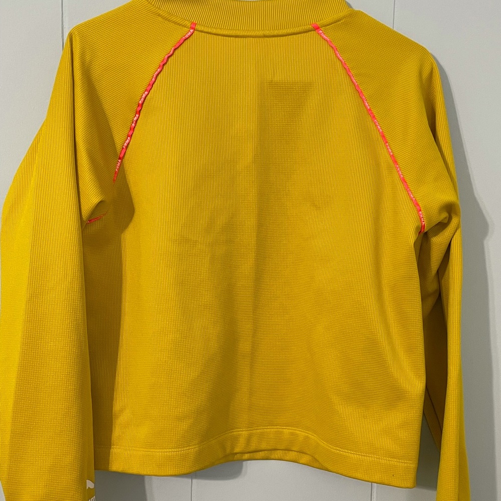 Sweater - Picture 3 of 3